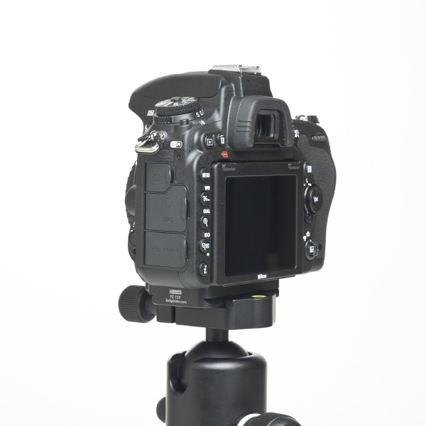 スタジオJin / 【KIRK】Nikon D750ボディ専用カメラプレート